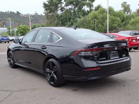 Used 2024 Honda Accord Sport image 7