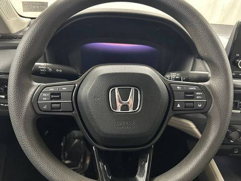 Certified 2023 Honda Accord EX image 19