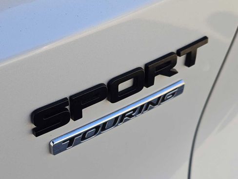 Used 2024 Honda CR-V Sport Touring image 12