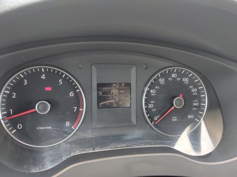 Used 2014 Volkswagen Jetta SE FWD image 23