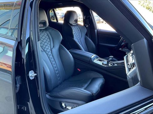 Used 2025 BMW X6 M Competition w/ Executive Package image 8
