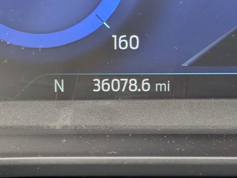 Used 2022 Ford Escape SEL w/ Technology Package image 16