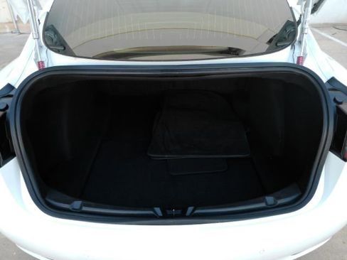 Used 2019 Tesla Model 3 Performance AWD/4WD image 26