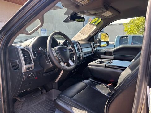 Used 2019 Ford F350 Lariat w/ Lariat Ultimate Package AWD/4WD image 12