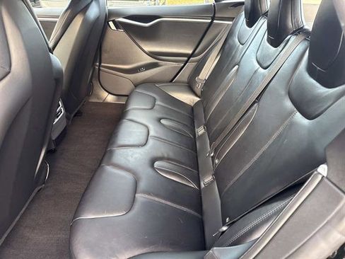 Used 2014 Tesla Model S P85 image 16