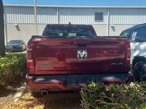 Used 2020 RAM 1500 Laramie w/ Sport Appearance Package AWD/4WD image 30