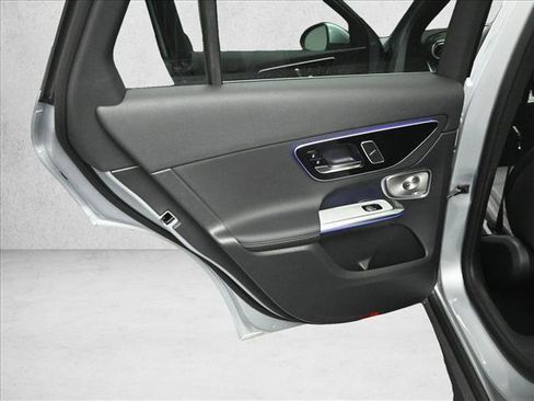 Certified 2026 Mercedes-Benz GLC 300 4MATIC image 22
