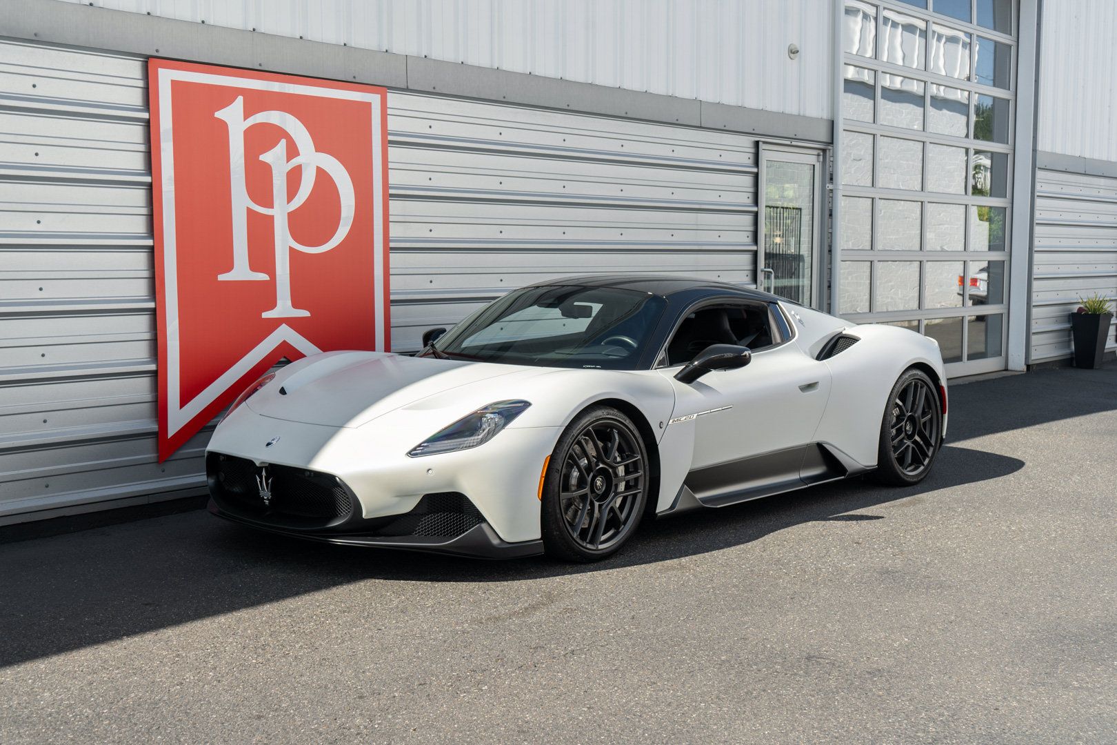 Used 2023 Maserati MC20 Coupe RWD image 35