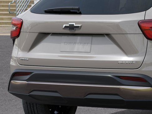 New 2026 Chevrolet Trax ACTIV FWD image 14
