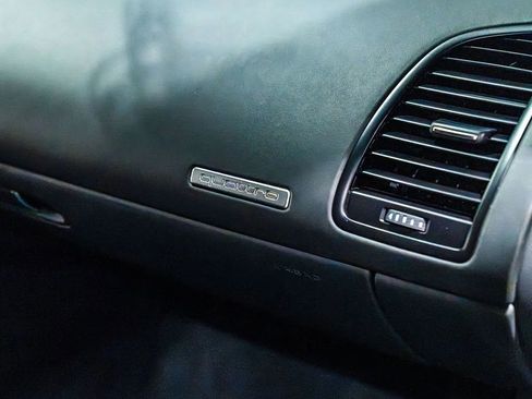 Used 2012 Audi R8 V10 image 89