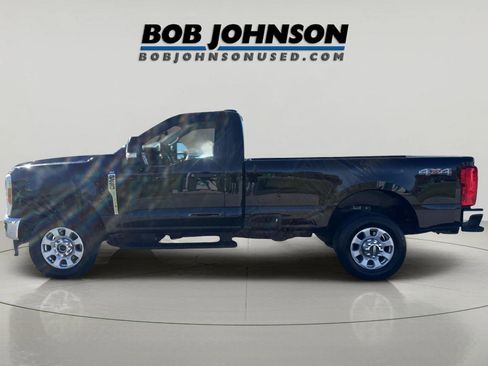Used 2024 Ford F250 XLT AWD/4WD image 9