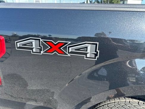 Used 2015 Ford F150 XLT w/ Equipment Group 302A Luxury AWD/4WD image 32