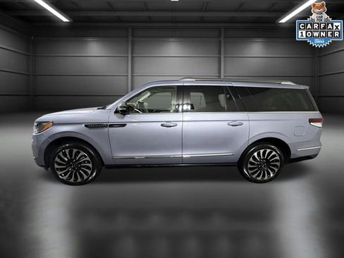 Certified 2022 Lincoln Navigator L Black Label AWD/4WD image 4
