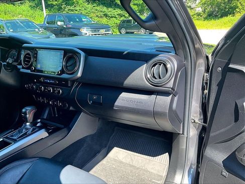 Certified 2023 Toyota Tacoma TRD Pro AWD/4WD image 13