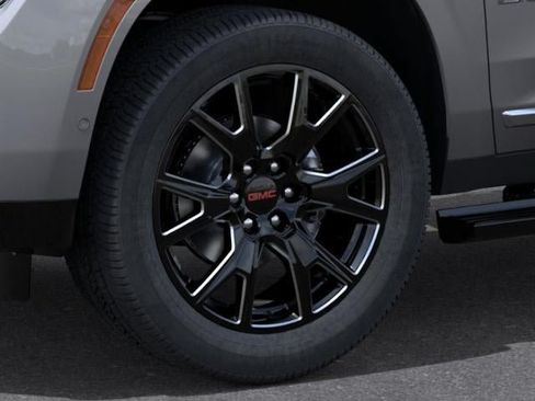 New 2026 GMC Yukon Denali w/ Denali Reserve Package AWD/4WD image 9