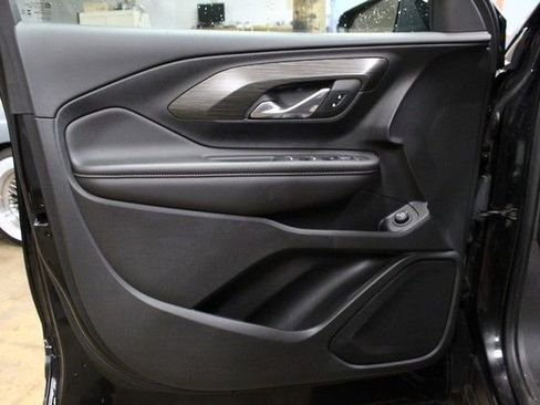 Certified 2023 GMC Terrain SLE w/ Driver Convenience Package FWD image 15