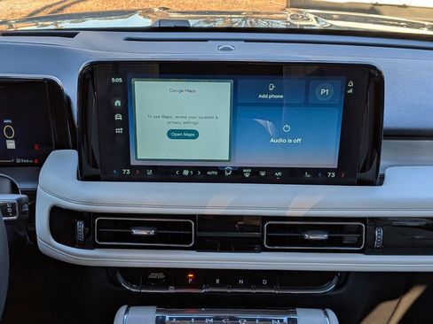 Certified 2025 Lincoln Aviator Reserve image 22