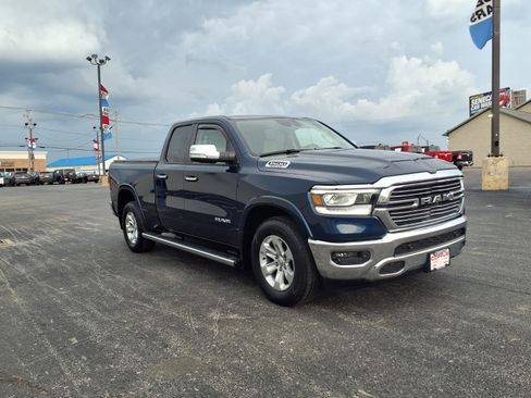 Used 2019 RAM 1500 Laramie RWD image 3
