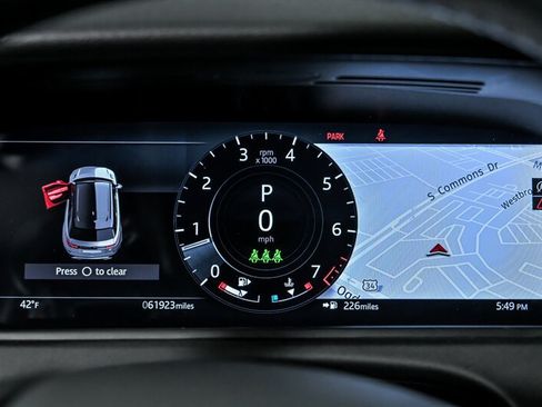 Used 2021 Land Rover Range Rover Velar S AWD/4WD image 25