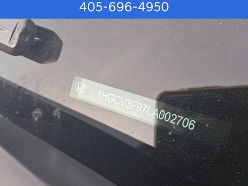 Used 2020 Honda Accord Touring image 16