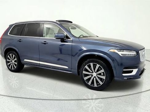 Used 2024 Volvo XC90 B5 Core AWD/4WD image 1