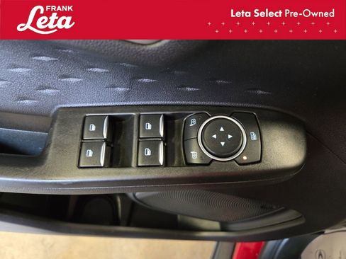 Used 2020 Ford Escape SE FWD image 21