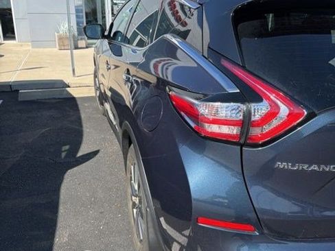 Used 2017 Nissan Murano Platinum image 5