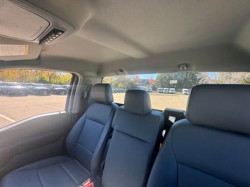New 2025 Ford F550 4x4 Regular Cab Super Duty image 27
