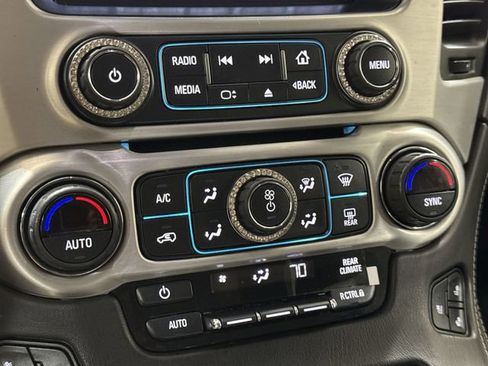 Certified 2020 GMC Yukon SLT image 17