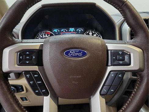 Used 2019 Ford F150 Lariat w/ Equipment Group 502A Luxury image 19