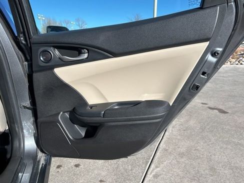 Used 2020 Honda Civic EX image 27