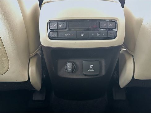 Used 2020 Hyundai Palisade Limited image 22