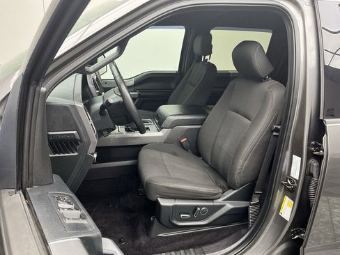 Used 2015 Ford F150 XLT w/ Equipment Group 302A Luxury image 9