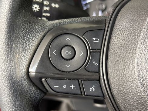 Used 2022 Toyota Corolla LE FWD image 24
