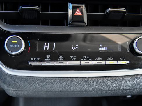 Used 2024 Toyota Corolla LE image 23