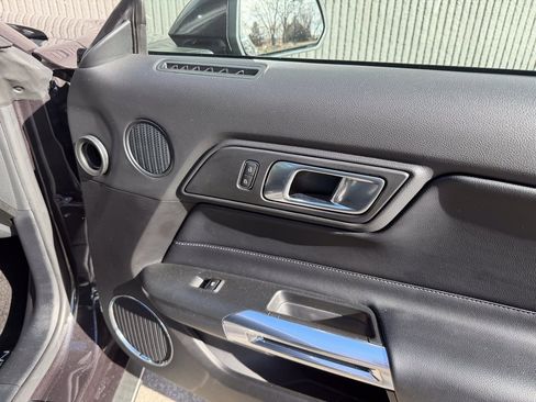 Used 2022 Ford Mustang GT Premium image 24