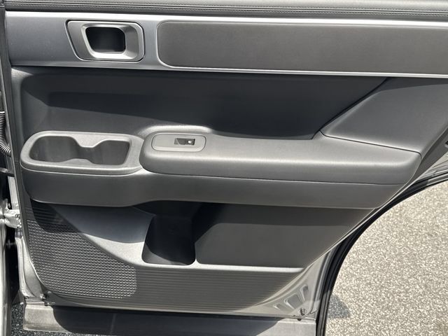 New 2026 Hyundai Santa Fe SE FWD image 18