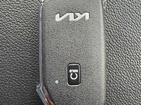 Used 2023 Kia Sportage EX FWD image 34