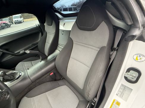 Used 2008 Pontiac Solstice Convertible w/ Preferred Package image 15