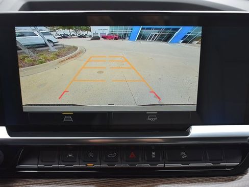 New 2026 Chevrolet Silverado 1500 LT w/ Z71 Off-Road Package image 24