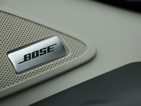 Used 2024 Nissan Pathfinder SL w/ SL Premium Package image 30