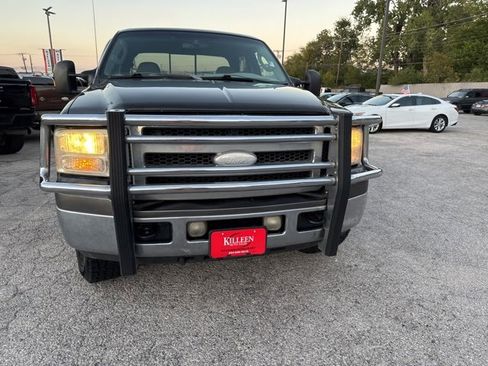 Used 2005 Ford F250 Lariat image 10