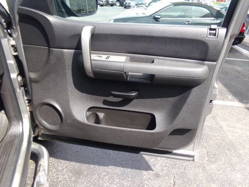 Used 2008 GMC Sierra 1500 SLE AWD/4WD image 25