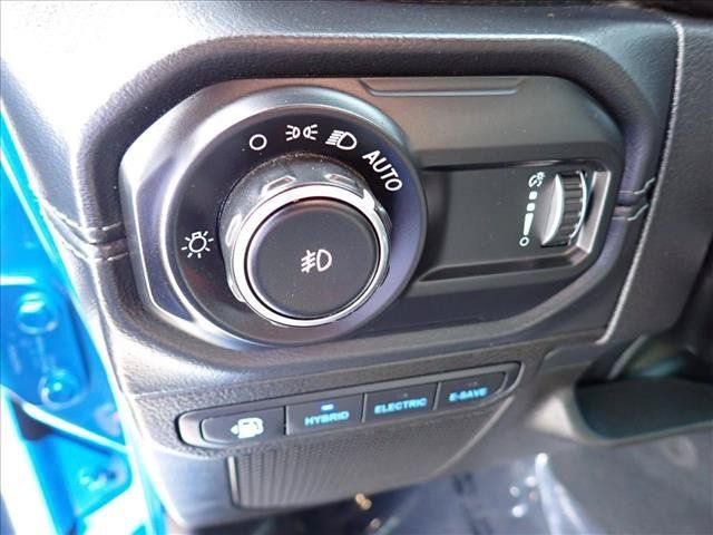 Used 2024 Jeep Wrangler Unlimited Rubicon 4xe AWD/4WD image 14