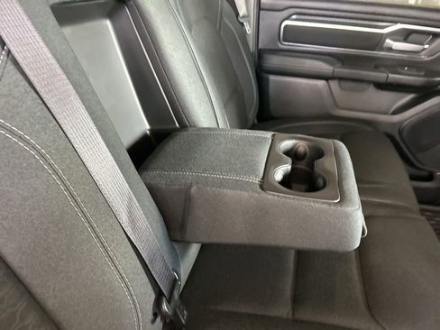 Used 2025 RAM 1500 Big Horn AWD/4WD image 34