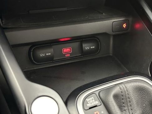 Used 2020 Kia Soul GT-Line w/ GT 2.0L Power Sunroof Package image 15