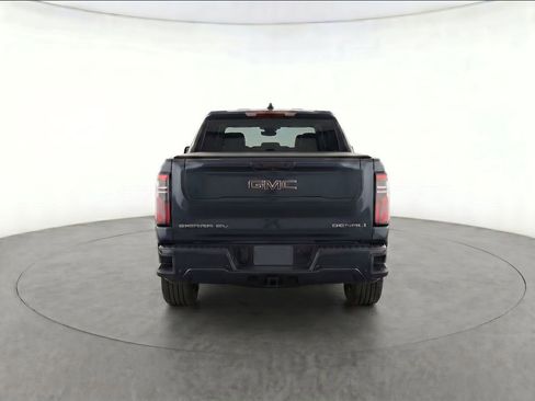 Certified 2025 GMC Sierra EV Denali AWD/4WD image 6
