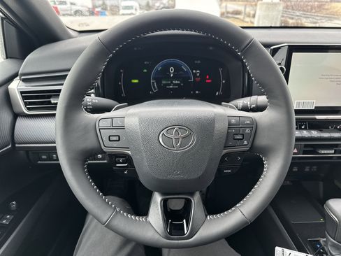 New 2026 Toyota Camry Hybrid w/ Multimedia Upgrade Package image 16