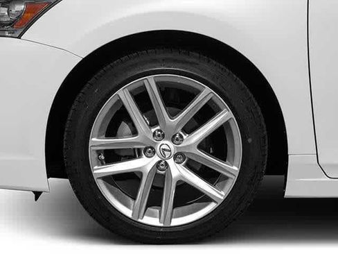 Used 2014 Lexus CT 200h image 12