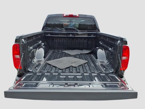 Used 2022 Chevrolet Colorado W/T w/ WT Convenience Package image 12